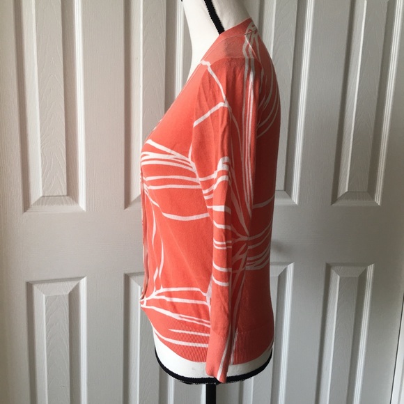 J crew leaf flower crop v neck cardigan orange - Picture 2 of 11